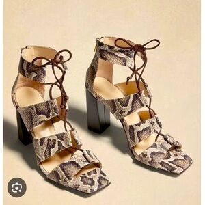 Brand New in Box Banana Republic Python Leather Block Heel Sandal, size 7.5